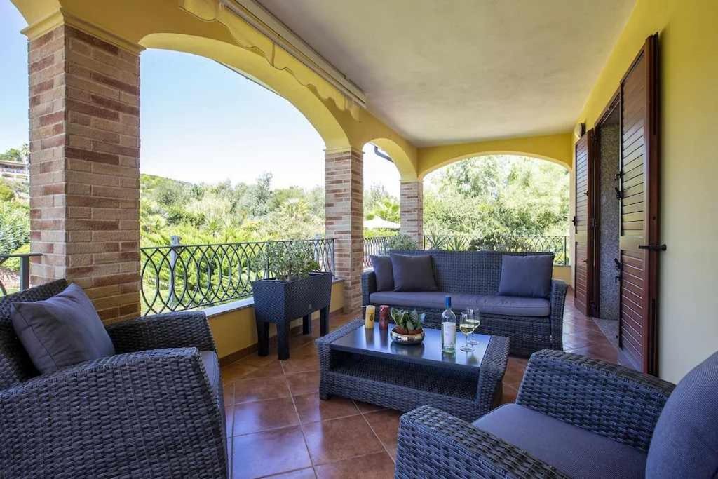 Alghero Villa Mistral Per 7 Persone Terrazza Bbq Ac Wifi المظهر الخارجي الصورة